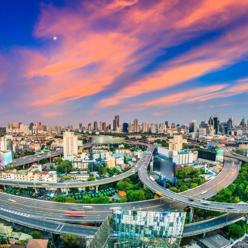 COLORES DE TAILANDIA CON RIO KWAI